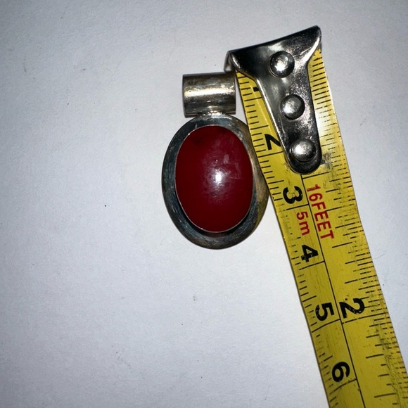 Red Coral & 925 Sterling Silver Oval Shape Pendant - Picture 5 of 6